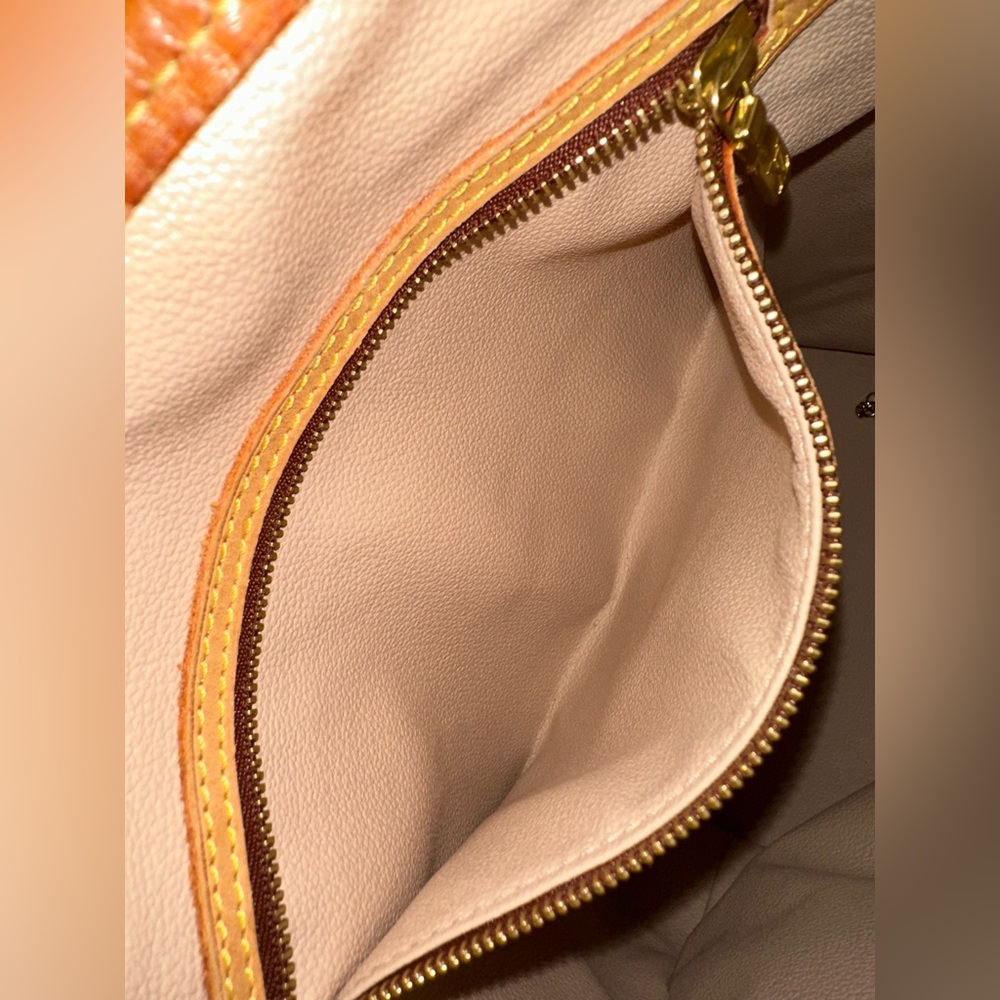 Louis Vuitton Vintage Authentic GM Monogram Bucket Shoulder Bag PERFECT INTERIOR - Picture 8 of 15